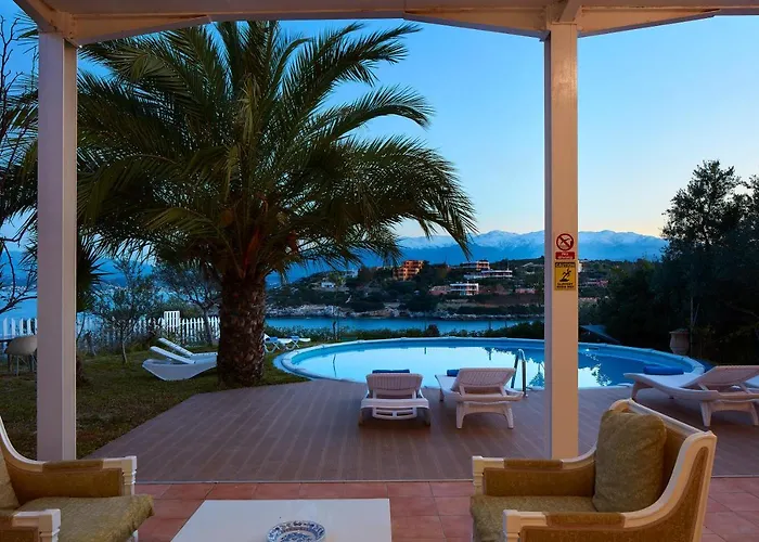 Seafront Longobardi Villa Chania (Crete)