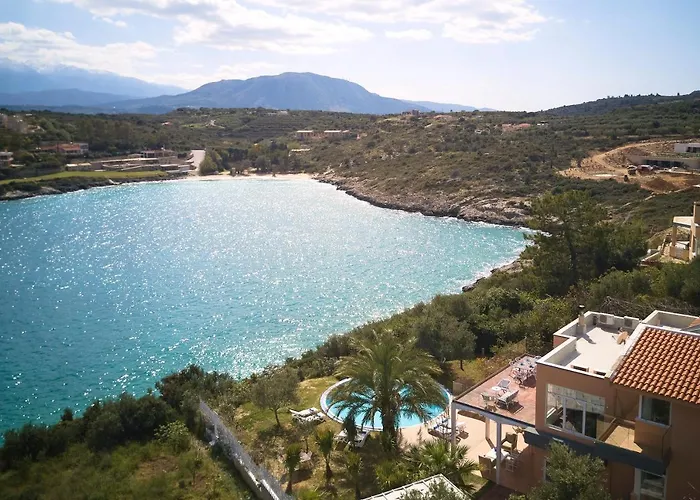 Seafront Longobardi Villa