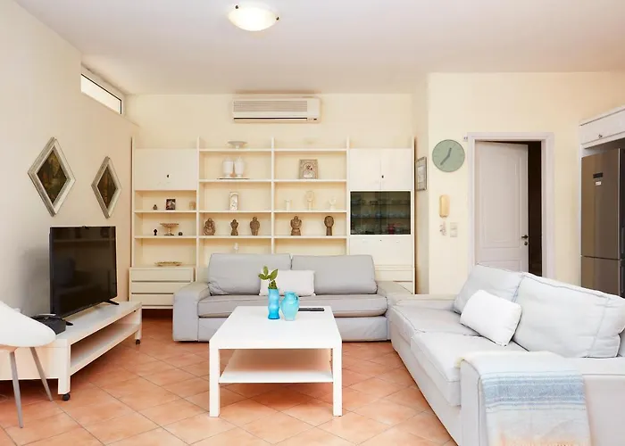 Seafront Longobardi Villa