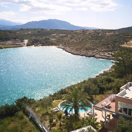 Seafront Longobardi Villa