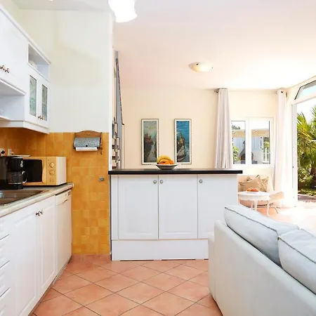 Villa Seafront Longobardi *