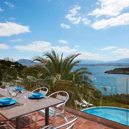 Villa Seafront Longobardi Chania (Crete)