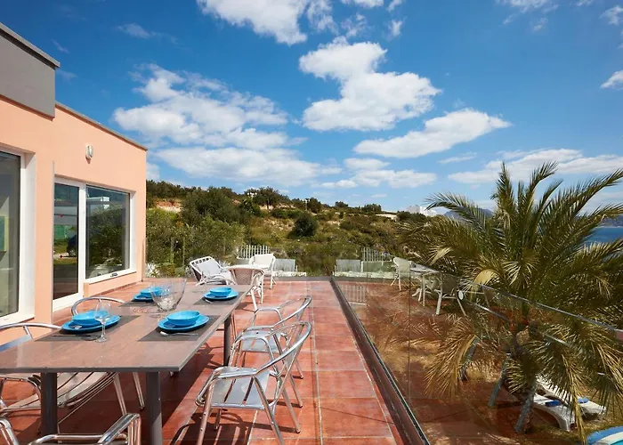 Seafront Longobardi 하니아